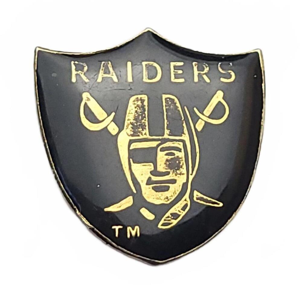 Oakland Raiders Vintage Logo Pin Badge